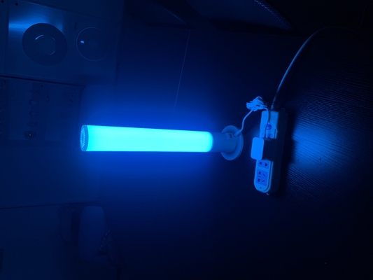 Disegno Cool Led Mood Light Tuya Wifi Control Dimming Lampada da tavolo a LED con RGB Bianco